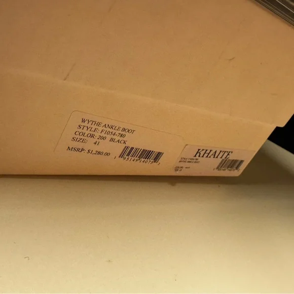 Khaite Wythe Black Patent Leather Ankle Boots 41- Never worn NWT - Picture 5 of 5